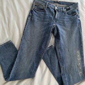 Express mid rise leggings.